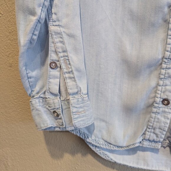 Banana Republic * Denim Button-Up Top *  Women’s Size Small - Picture 3 of 6